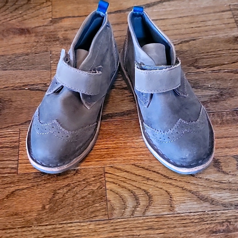 Kenneth Cole booties sz u